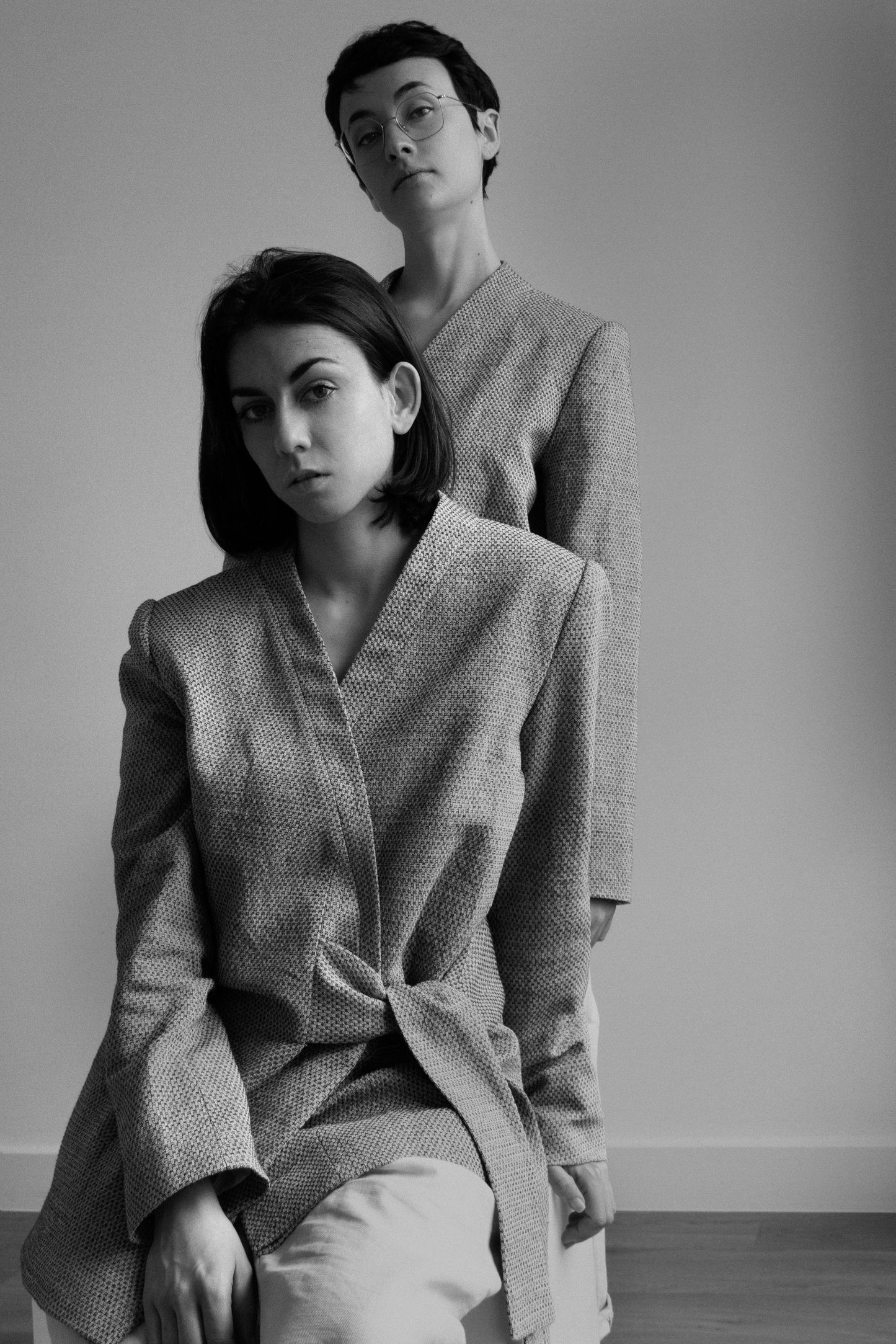 CHAQUETA 雍然 YONGRAN | GRIS